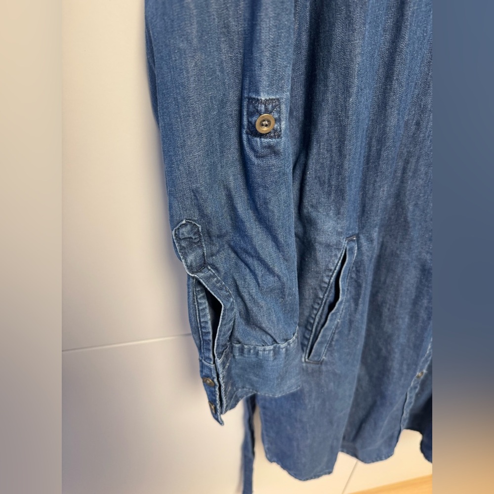 Banana Republic Denim Dress. Size 4. - Picture 4 of 10